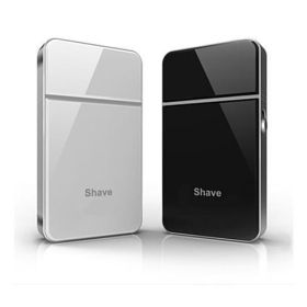 Chic Shaver - A Portable Travel USB Rechargeable Shaver - White